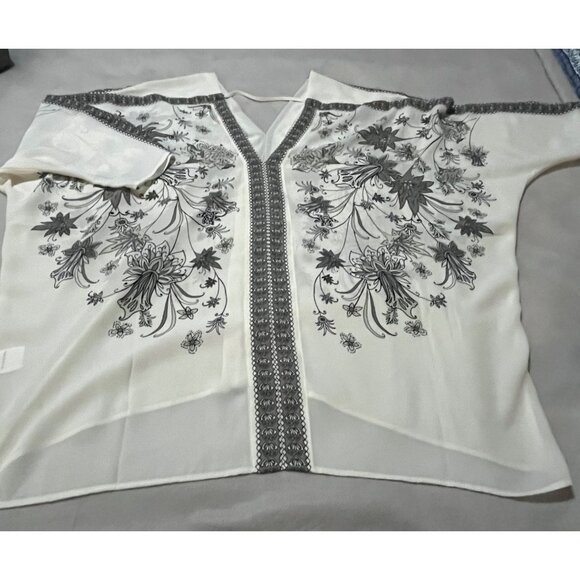 Floral Embroidered Ivory V-Neck Blouse Rose+Olive XL 100% Polyester - Picture 2 of 7